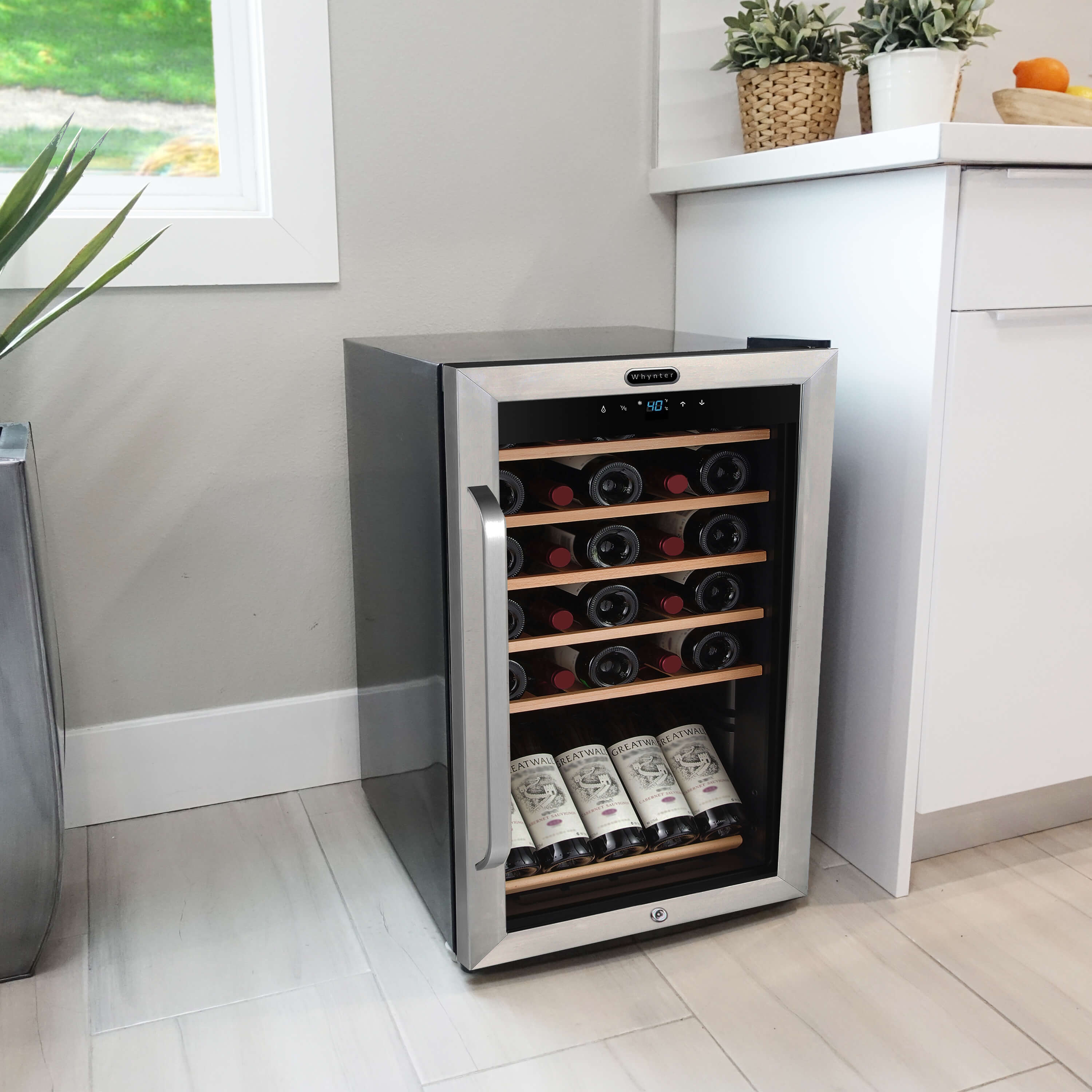 FWC341TS Whynter 34 Bottle Freestanding Stainless Steel Wine